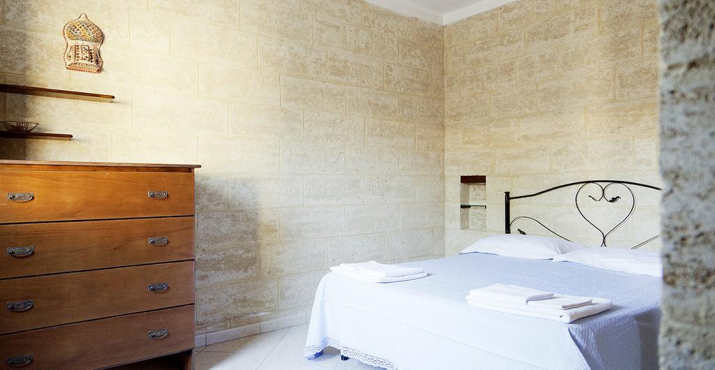 Agriturismo Le Site Corigliano d'Otranto Luaran gambar